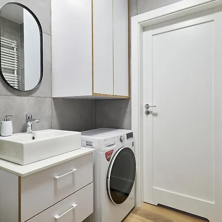 Апартаменты Nad Rzeka 73, Rynek 500 M *