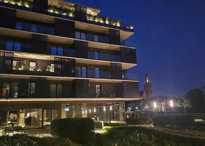 Nad Rzeka 73, Rynek 500 M Apartment